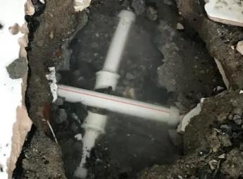 岭东阳台漏水维修公司为您分享楼上楼下漏水怎么处理