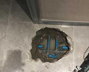 岭东阳台漏水维修公司分享下暖气管道漏水的原因有哪些